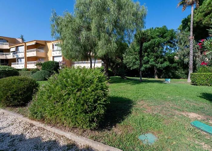 T2 Rénové/piscine/clim/commerces Appartement Le Lavandou