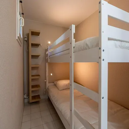 T2 Renove/piscine/clim/commerces * Le Lavandou