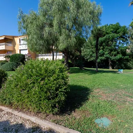 T2 Renove/piscine/clim/commerces Apartment Le Lavandou