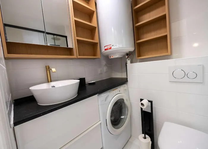 T2 Renove/piscine/clim/commerces